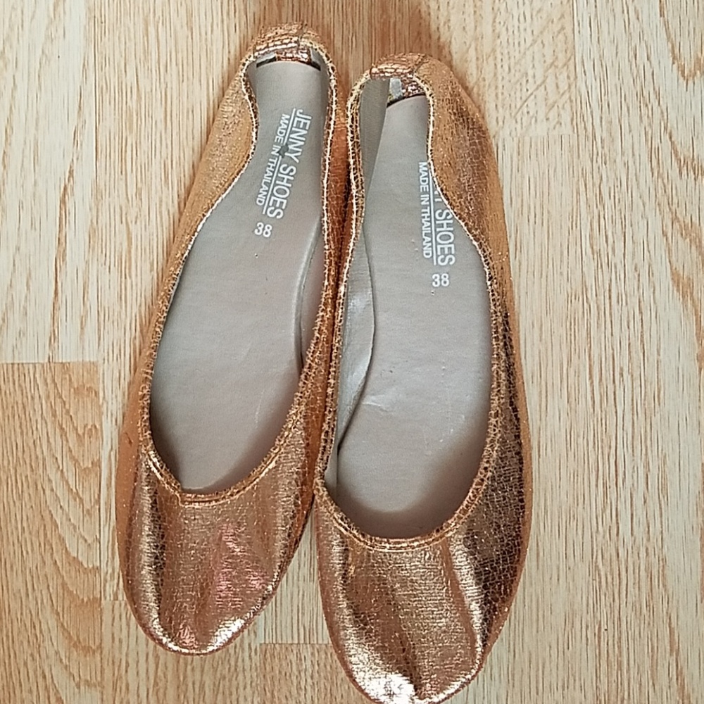 Rose Gold flats